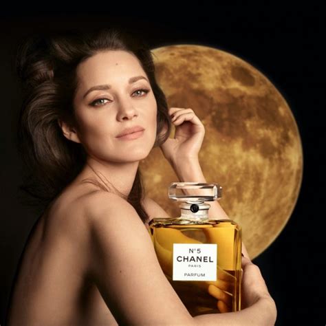 creative perfume print ads chanel|chanel no 5 advert actress.